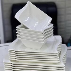 Stylish curvy dinner  set